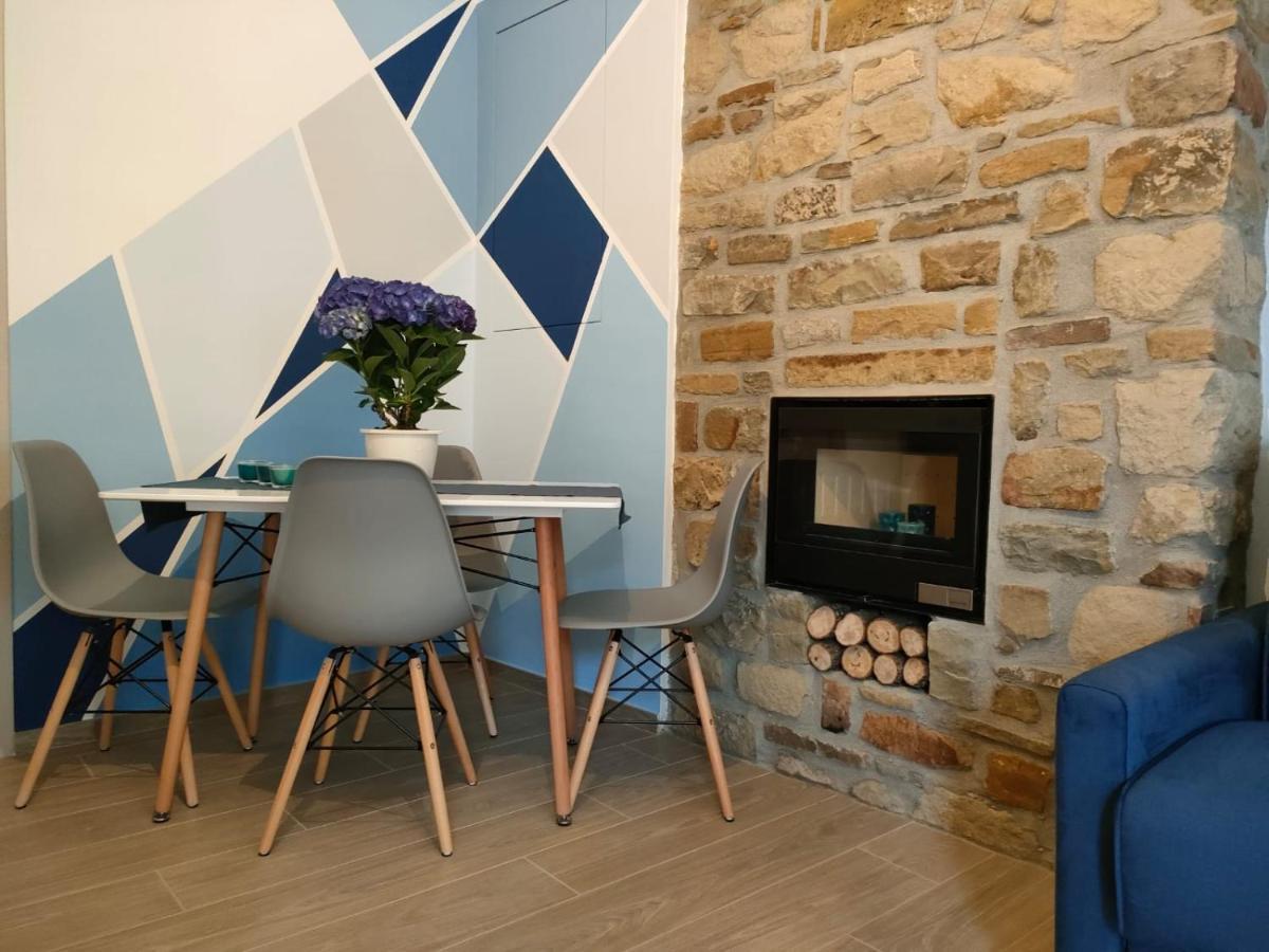 La Petite Maison Pietrapertosa Bagian luar foto